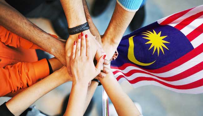Students of different nationalities studying in Malaysia.